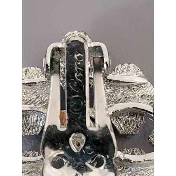 Vintage 1950s Coro Pegasus Silvertone Statement Bracelet & Clip-on Earrings Set - Picture 5 of 15